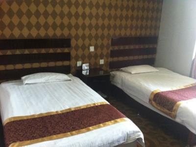 Xinhang Hotel Urumqi Exterior photo